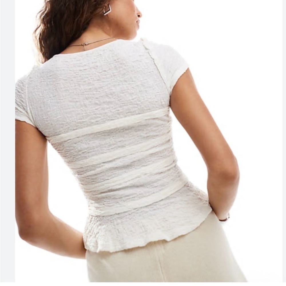 Free People White Ruffled Short Sleeve Blouse - Picture 4 of 13